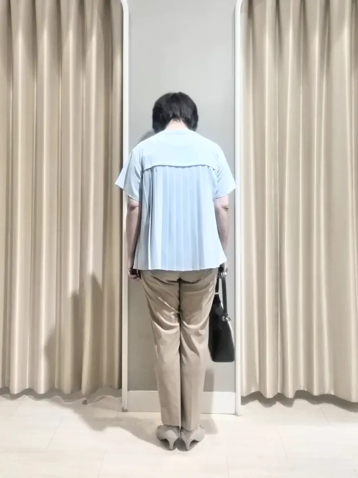 ANY SIS 岡本 コーディネート画像