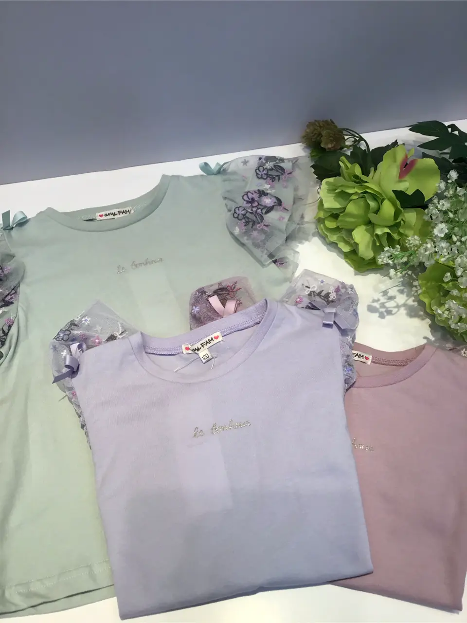 ANY 佐々木 コーディネート画像