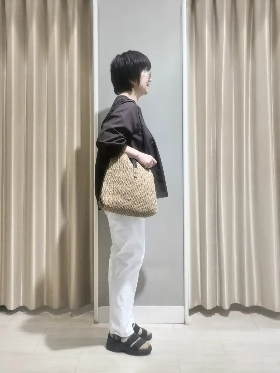 ANY SIS 岡本 コーディネート画像