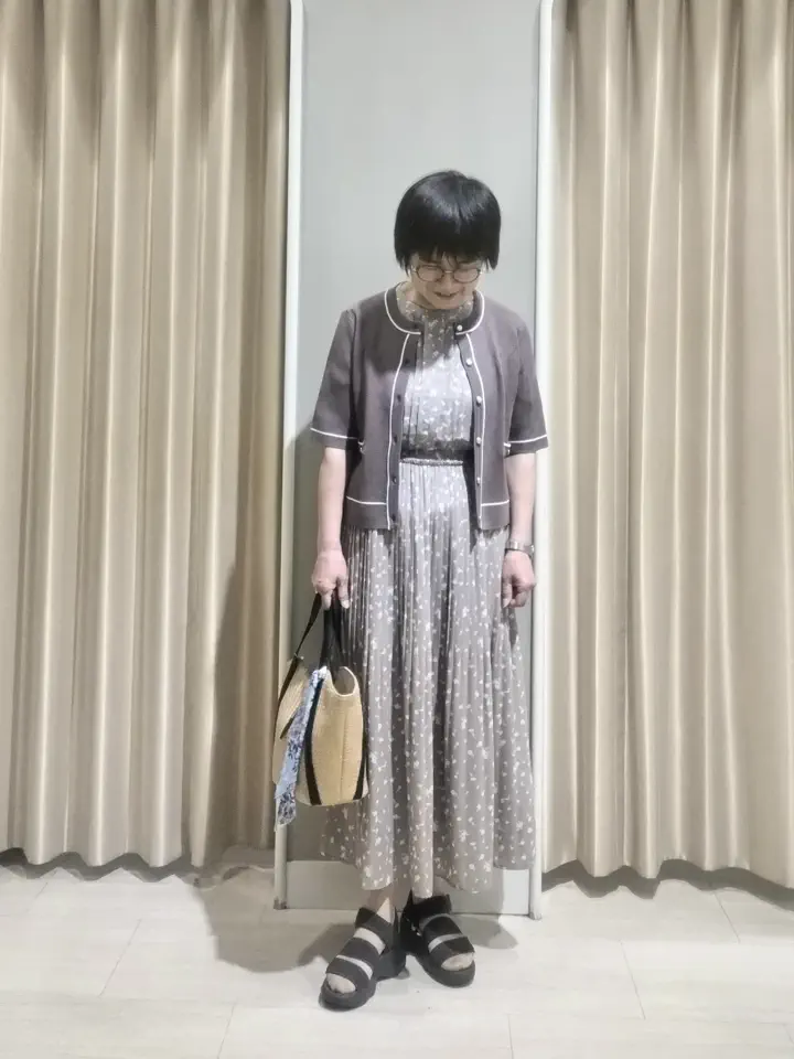 ANY SIS 岡本 コーディネート画像