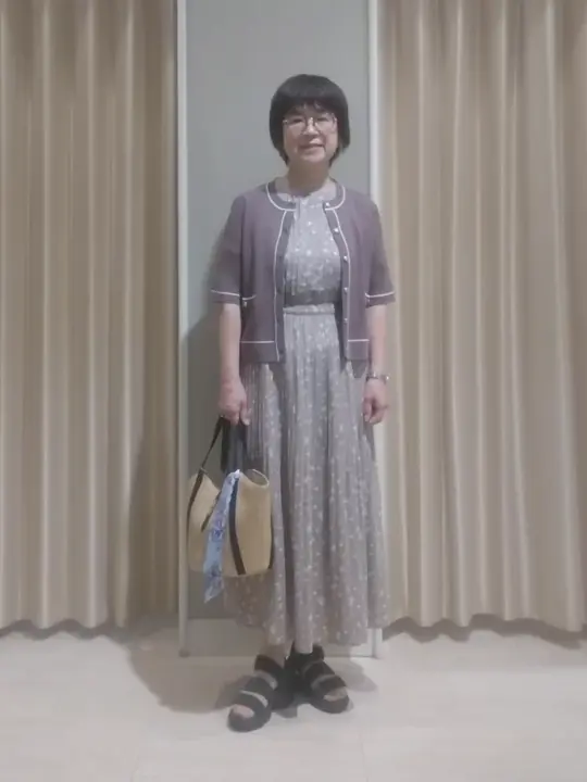 ANY SIS 岡本 コーディネート画像