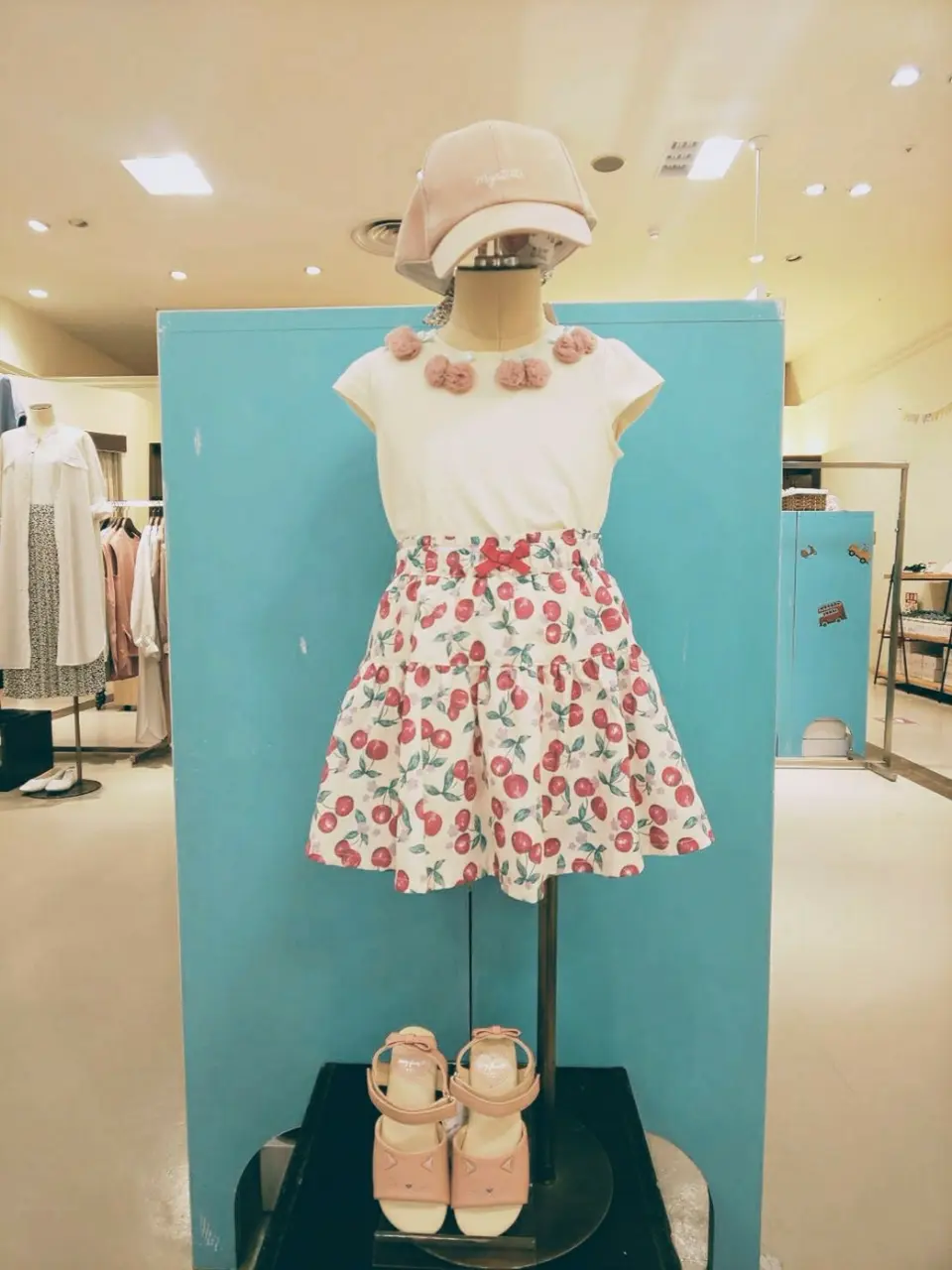  林 コーディネート画像