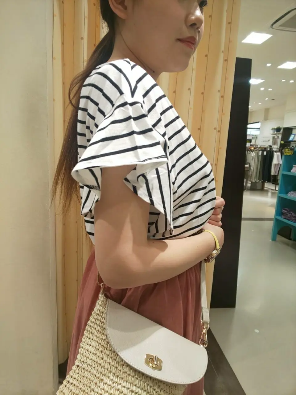 ANY 林 コーディネート画像