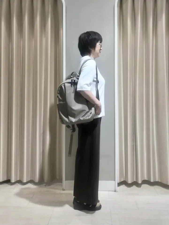 ANY SIS 岡本 コーディネート画像