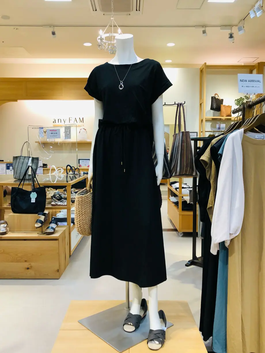 ANY 吉田 コーディネート画像