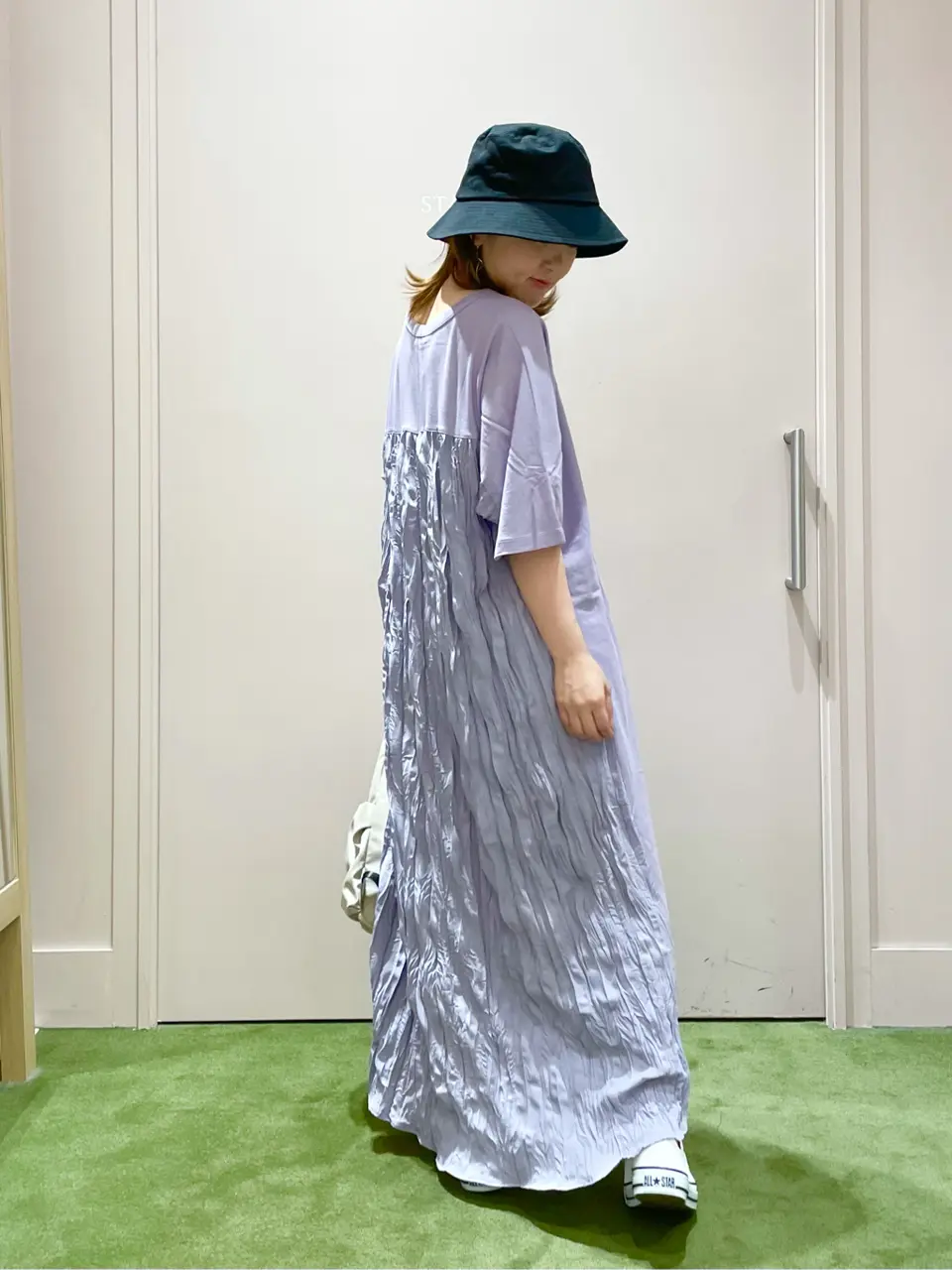 ANY フジコ コーディネート画像