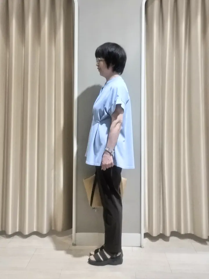 ANY SIS 岡本 コーディネート画像