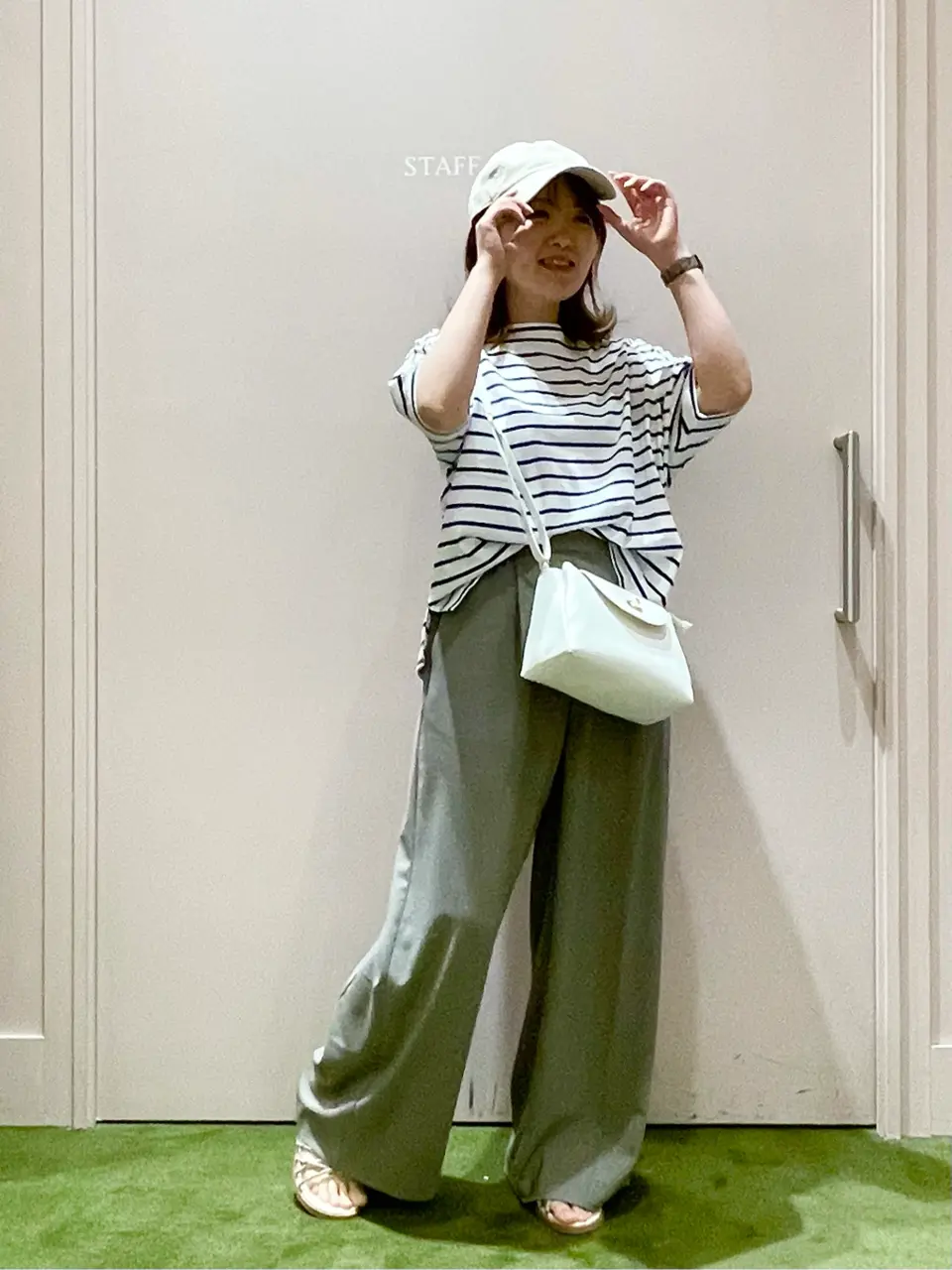 ANY フジコ コーディネート画像