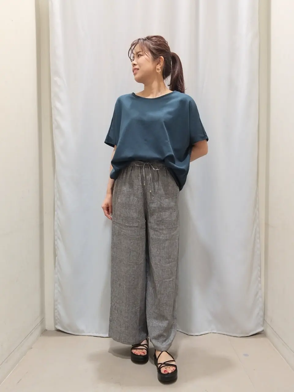 ANY 榎本 コーディネート画像