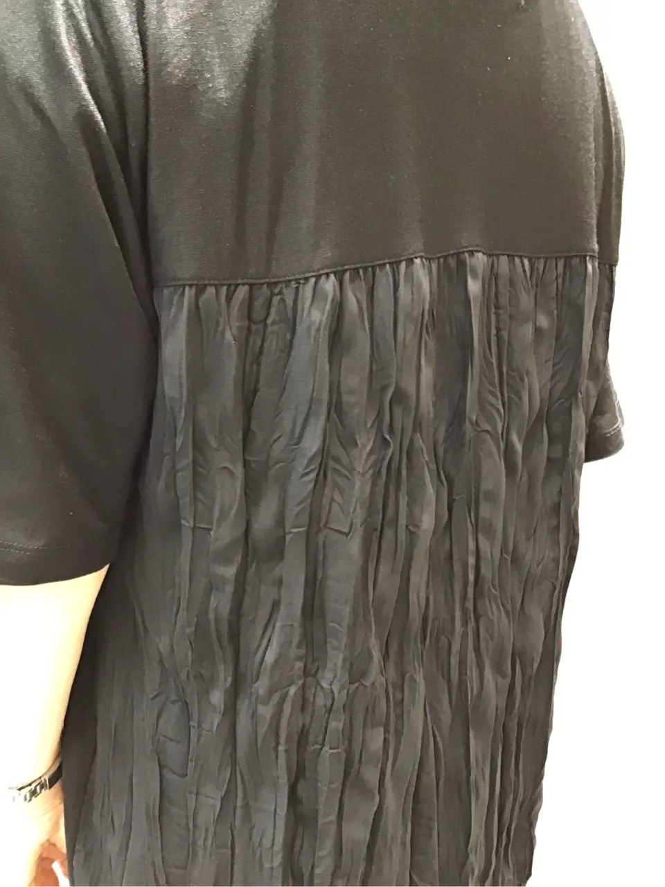 ANY 明吉 コーディネート画像