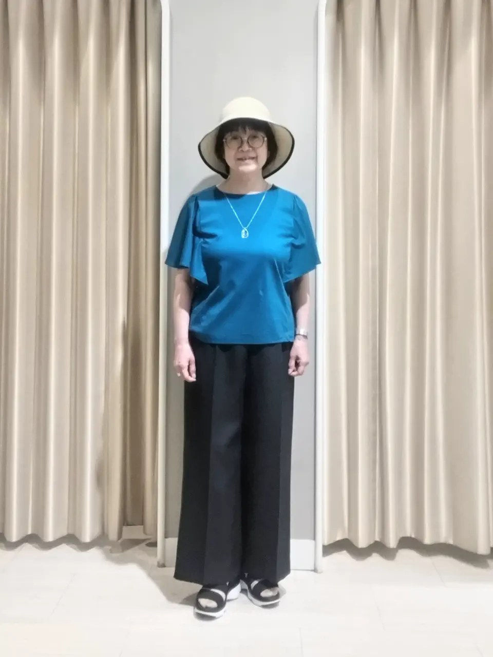 ANY SIS 岡本 コーディネート画像