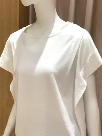 ANY 本吉 コーディネート画像