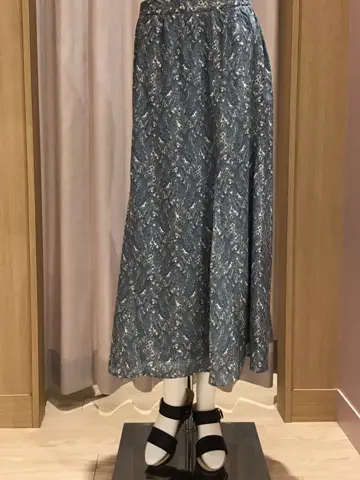 ANY 本吉 コーディネート画像