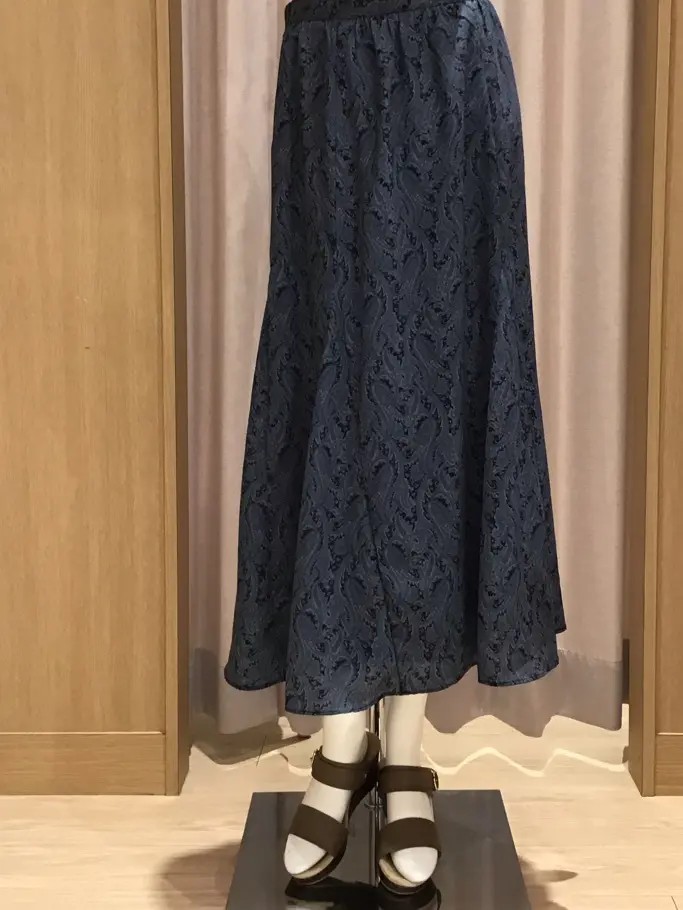 ANY 本吉 コーディネート画像