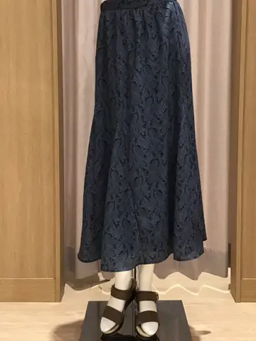 ANY 本吉 コーディネート画像