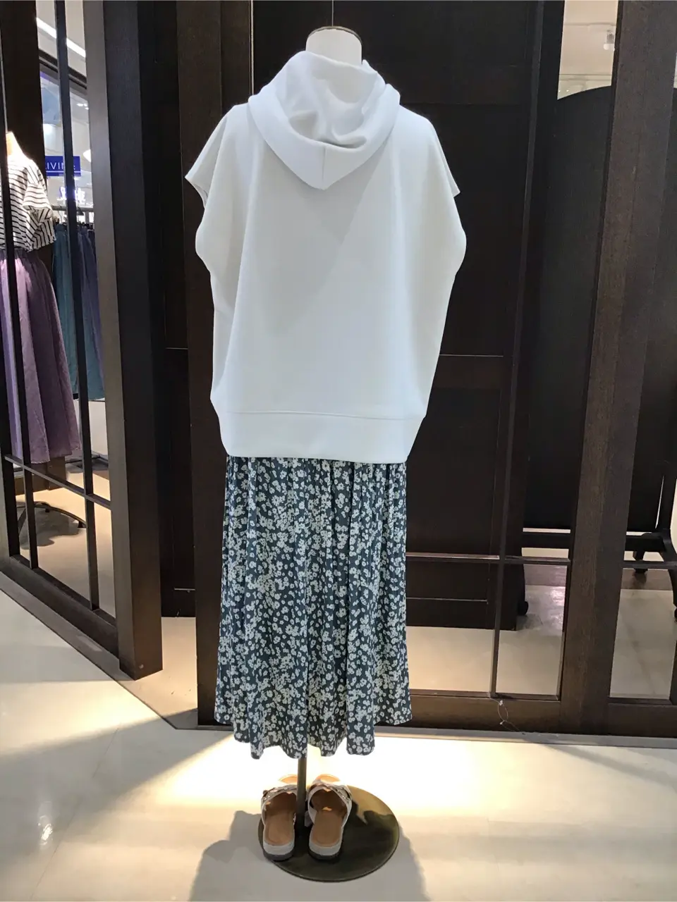 ANY 渡邊 コーディネート画像