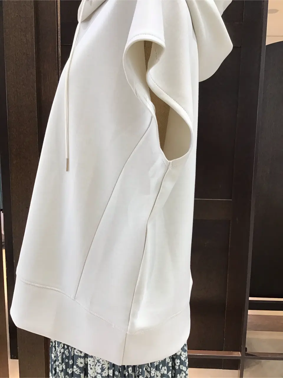 ANY 渡邊 コーディネート画像