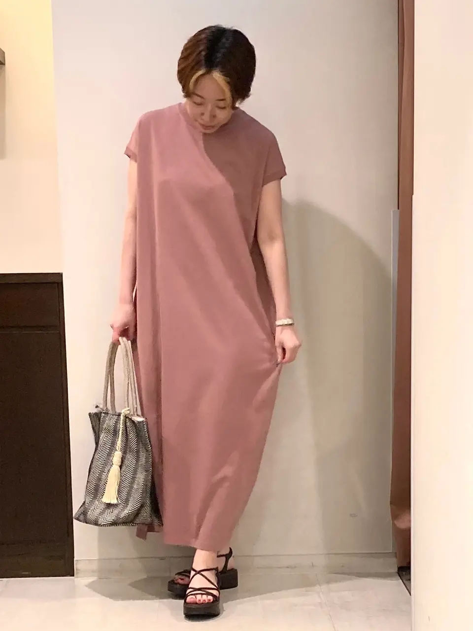 ANY 河本 コーディネート画像