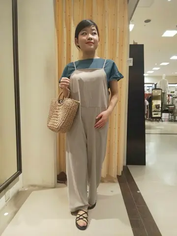 ANY 林 コーディネート画像