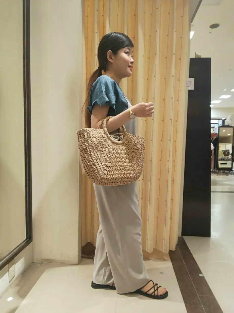 ANY 林 コーディネート画像