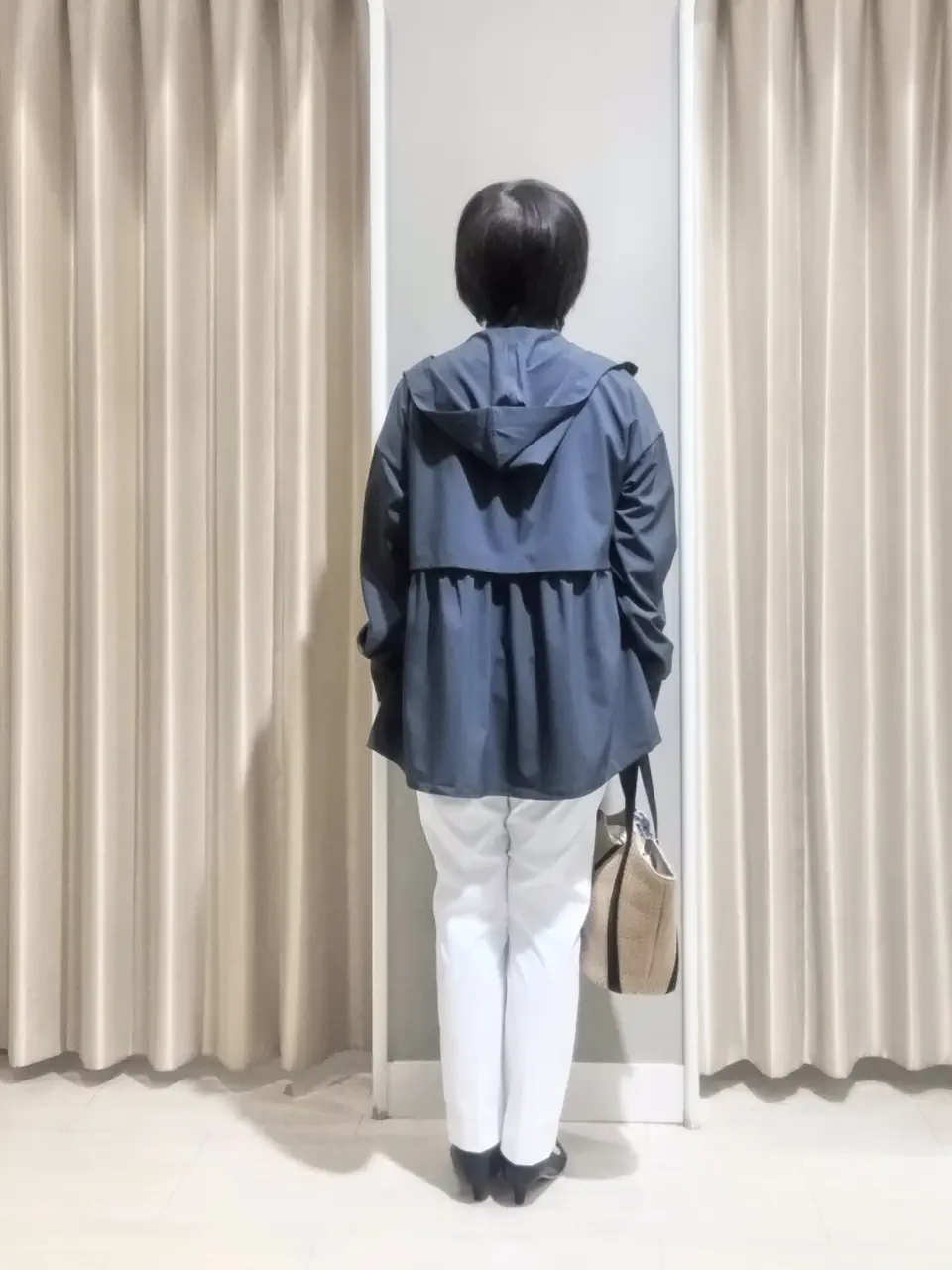 ANY SIS 岡本 コーディネート画像