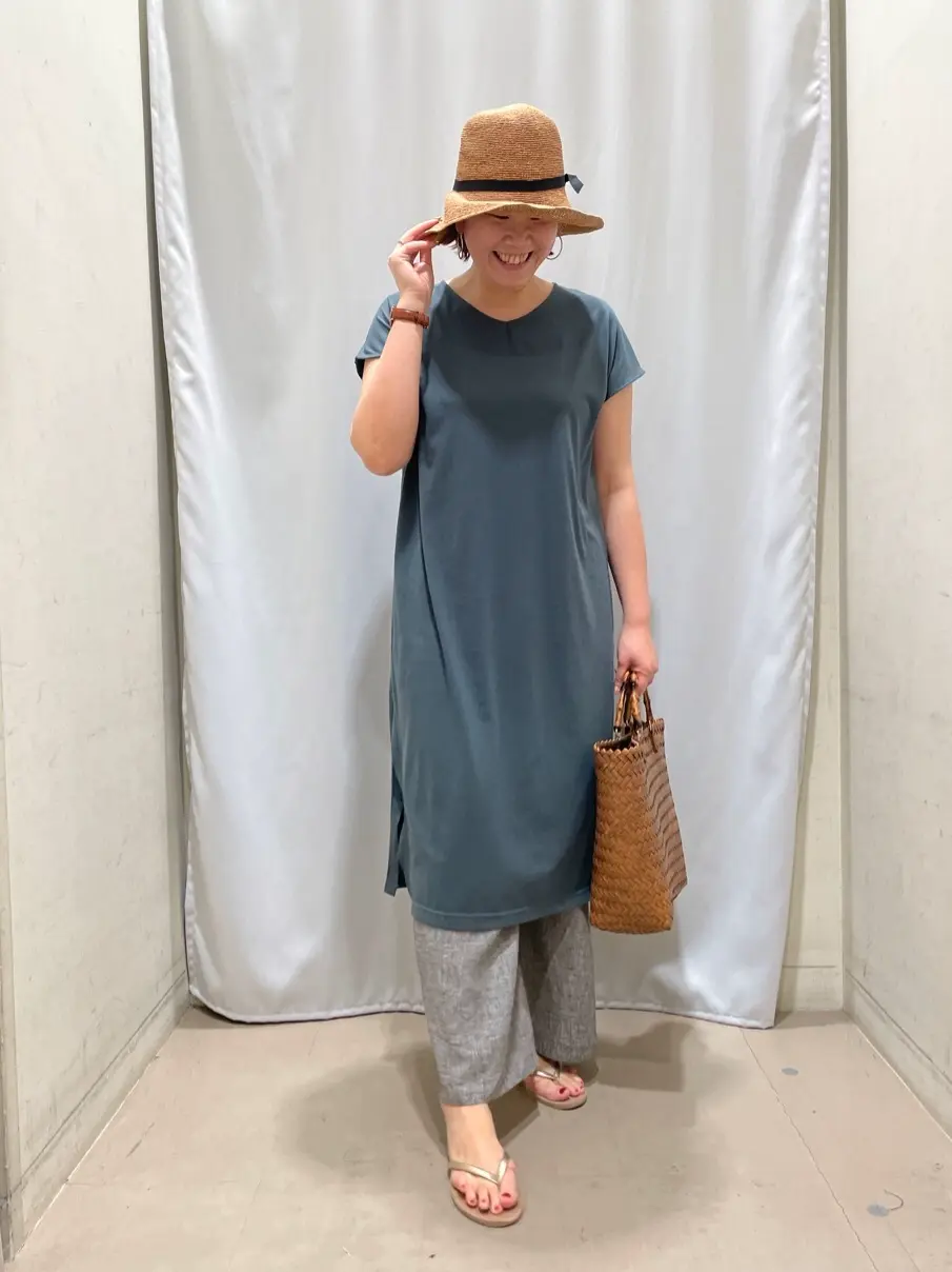 ANY 林 コーディネート画像