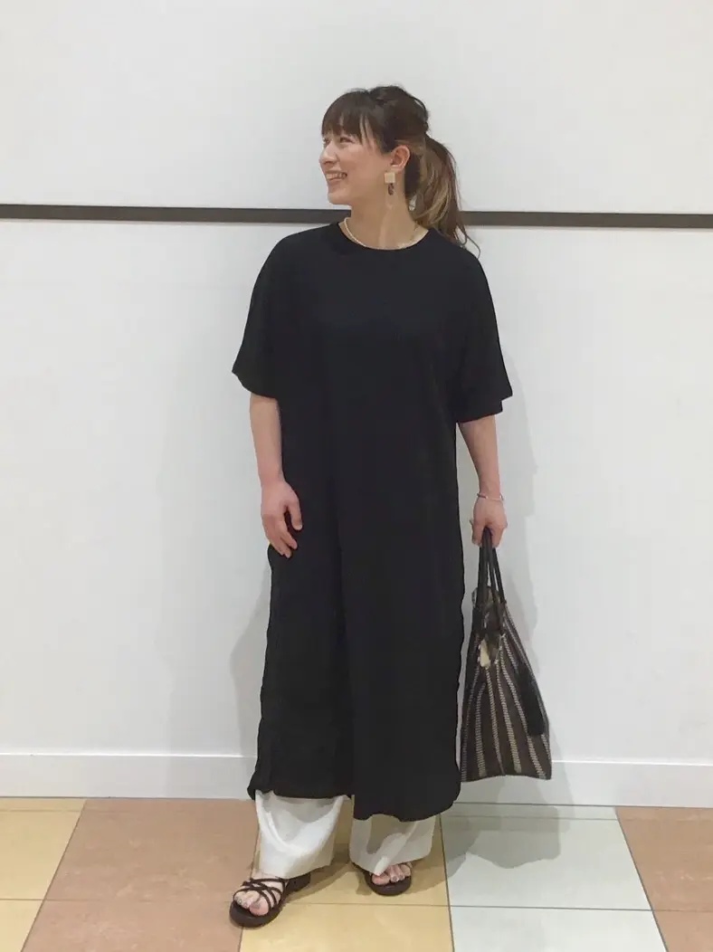 ANY 高橋 コーディネート画像