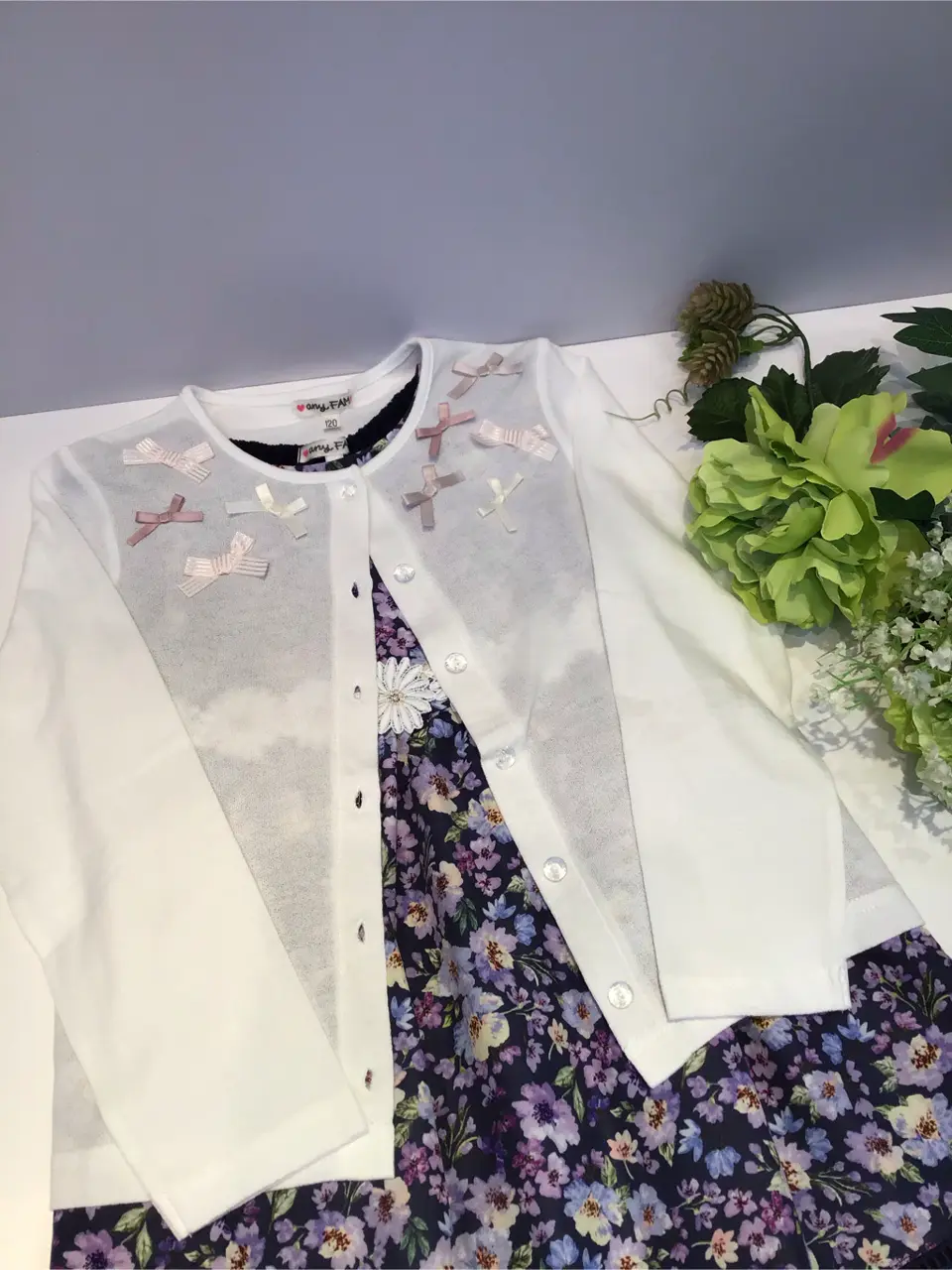 ANY 佐々木 コーディネート画像