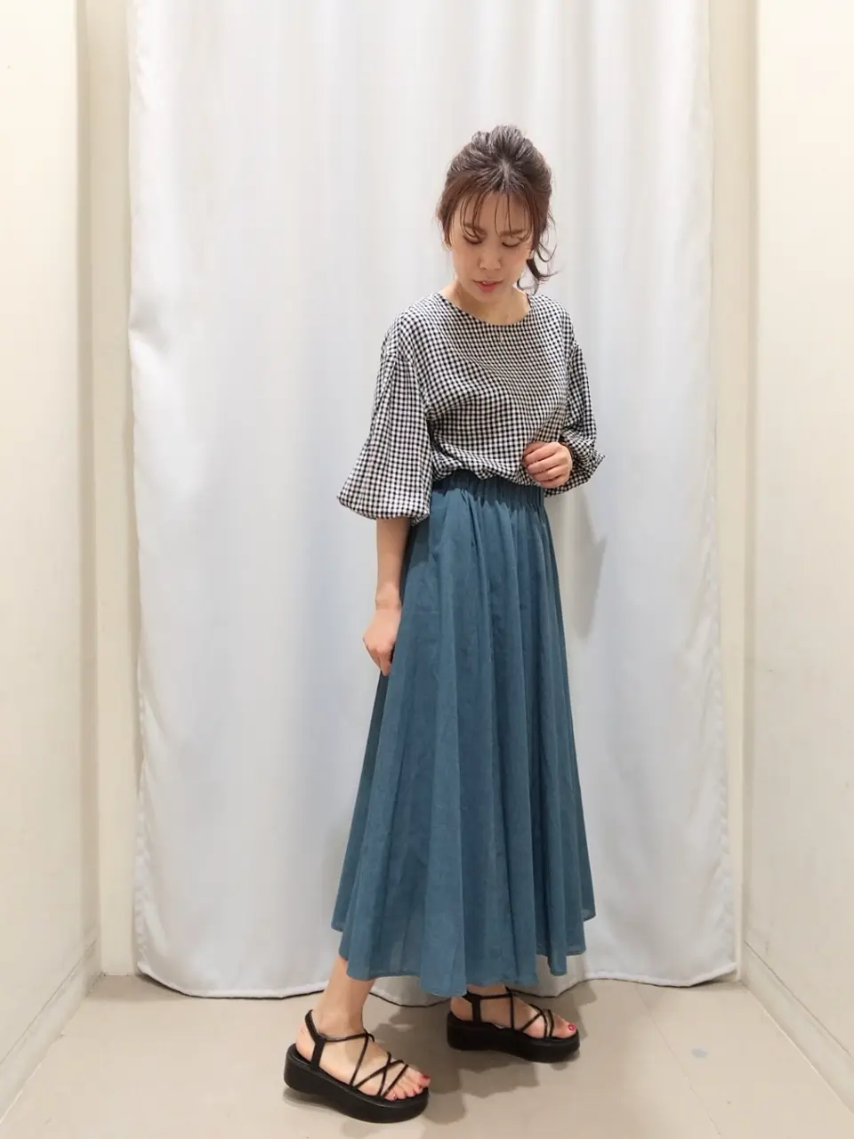 ANY 榎本 コーディネート画像