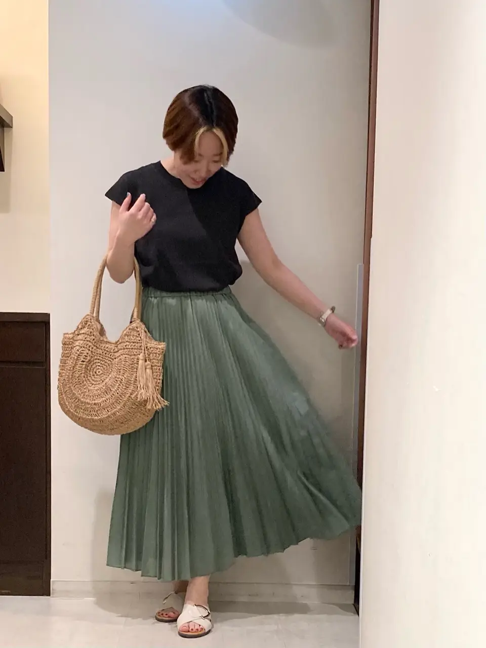 ANY 河本 コーディネート画像