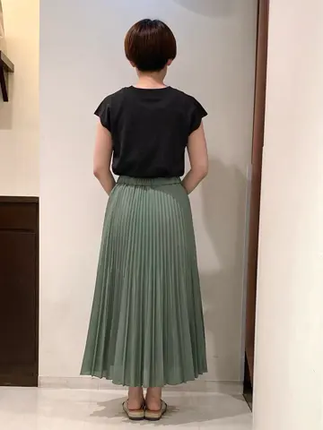 ANY 河本 コーディネート画像