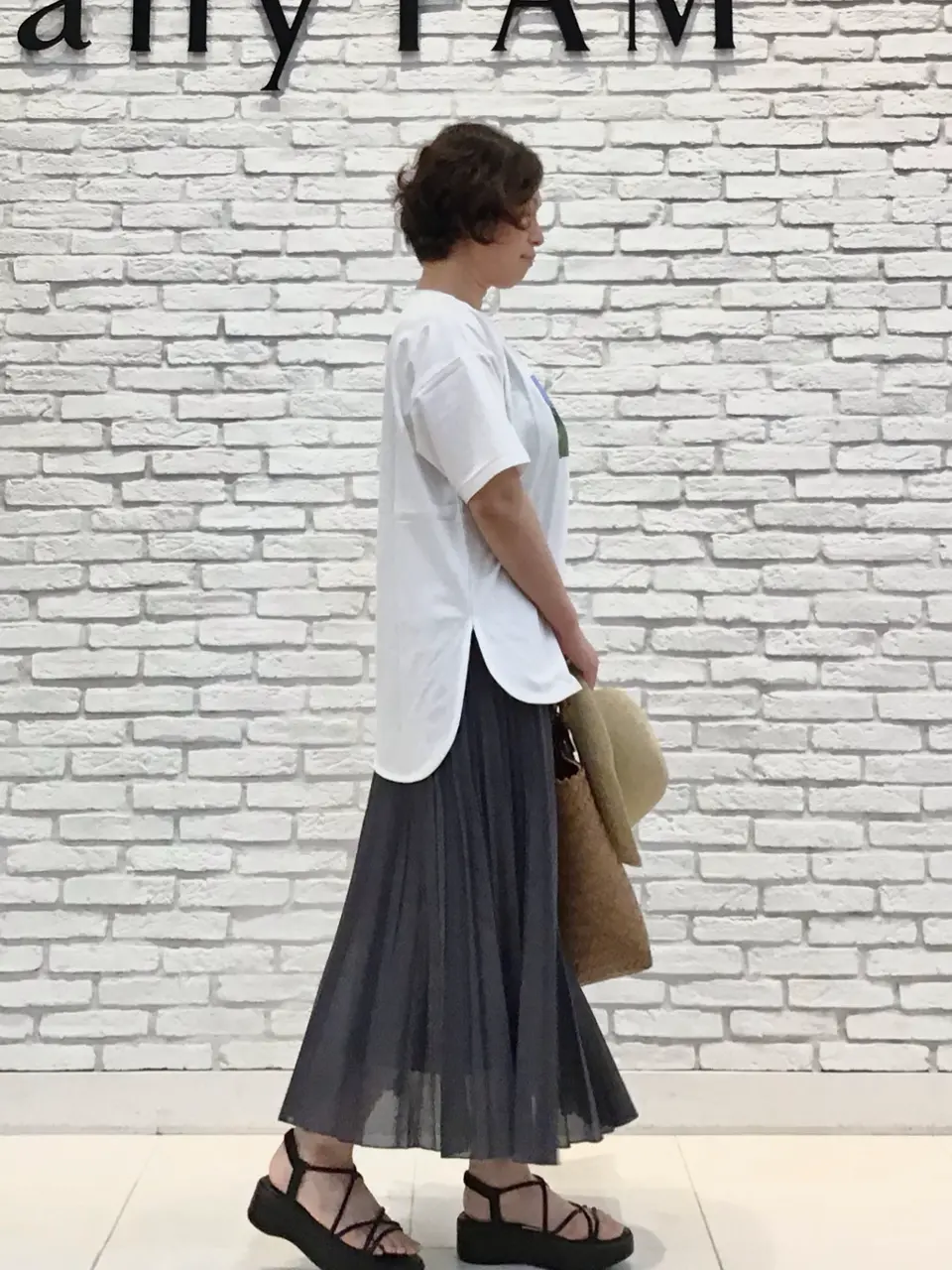 ANY スタッフ コーディネート画像