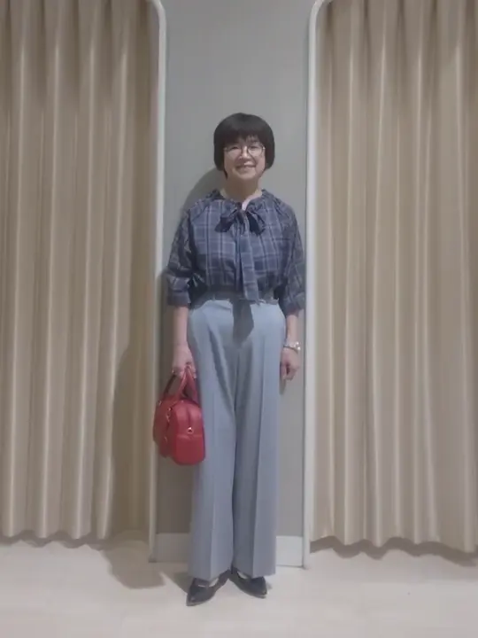 ANY SIS 岡本 コーディネート画像
