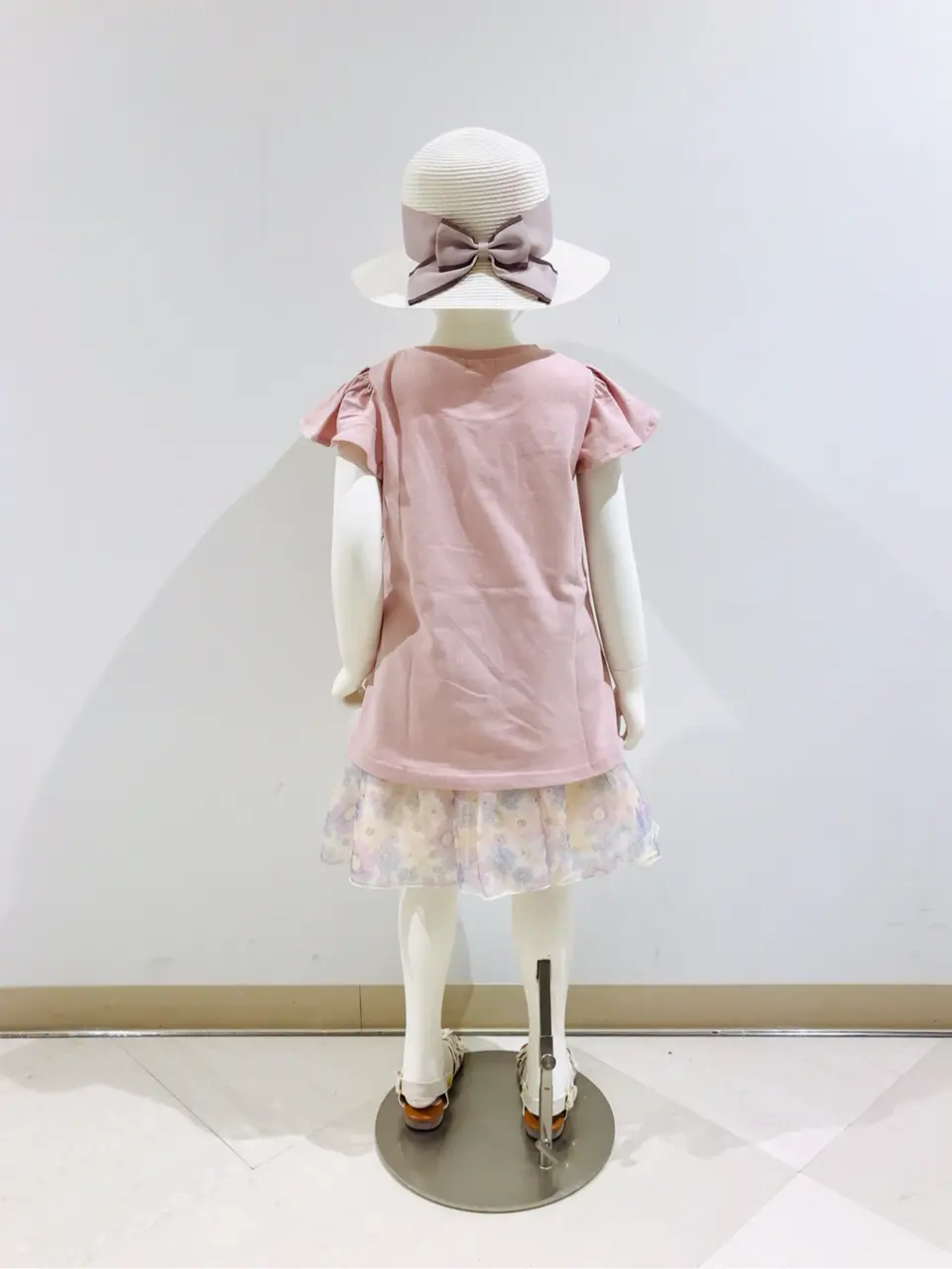 ANY 田口 コーディネート画像