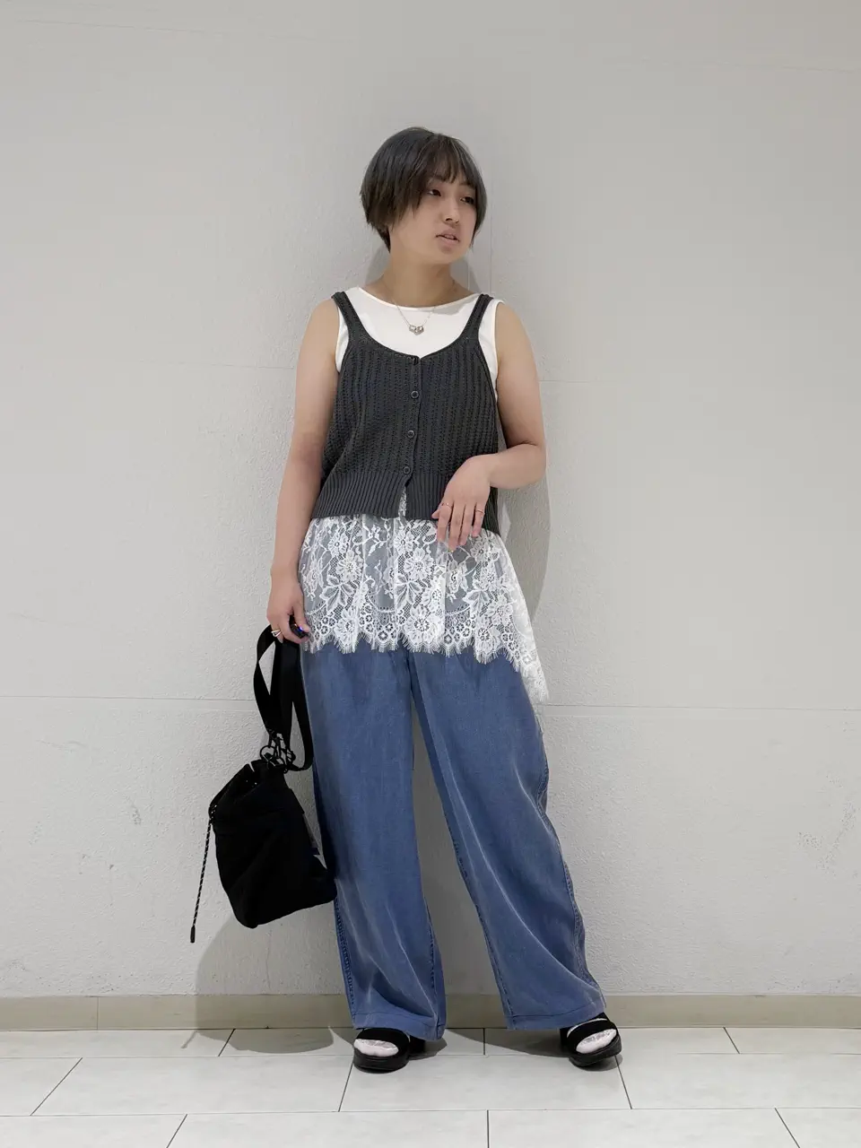  村上 コーディネート画像