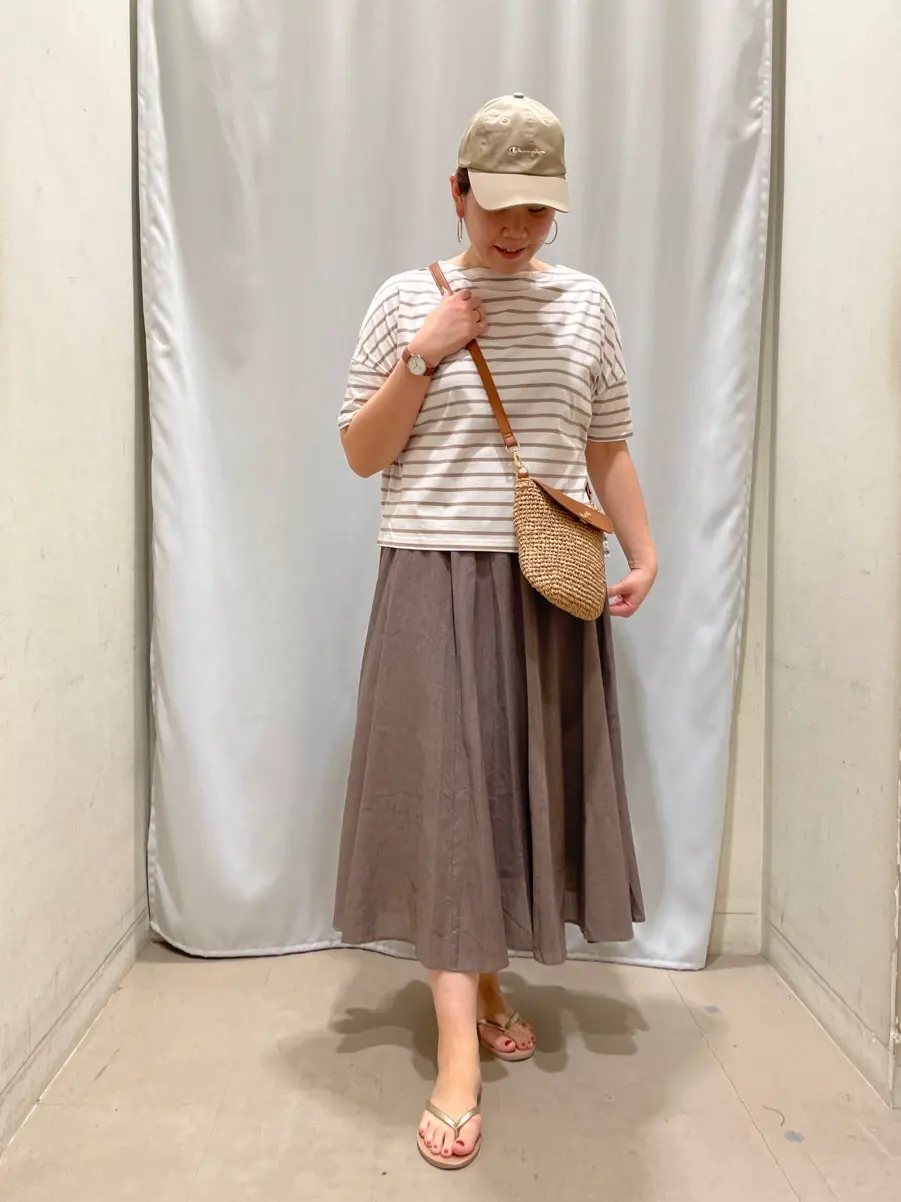 ANY 林 コーディネート画像