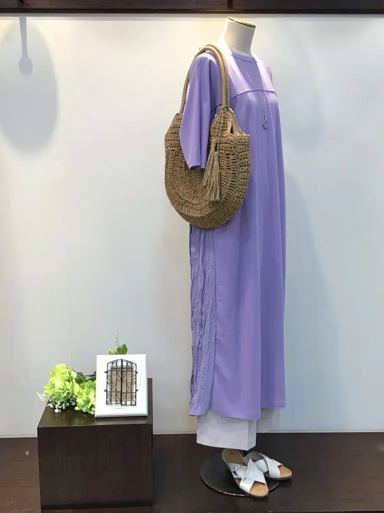 ANY 河村 コーディネート画像