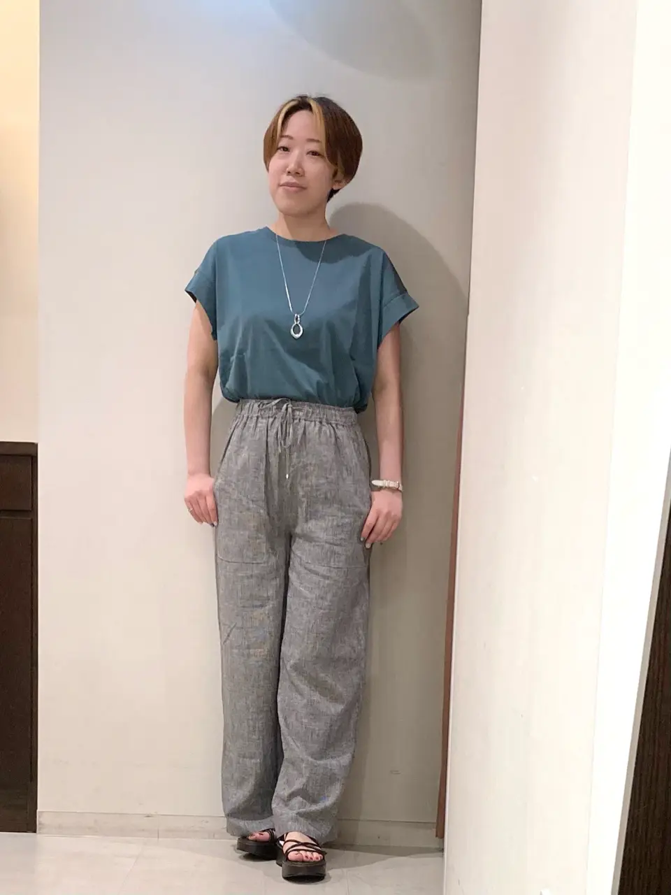 ANY 河本 コーディネート画像