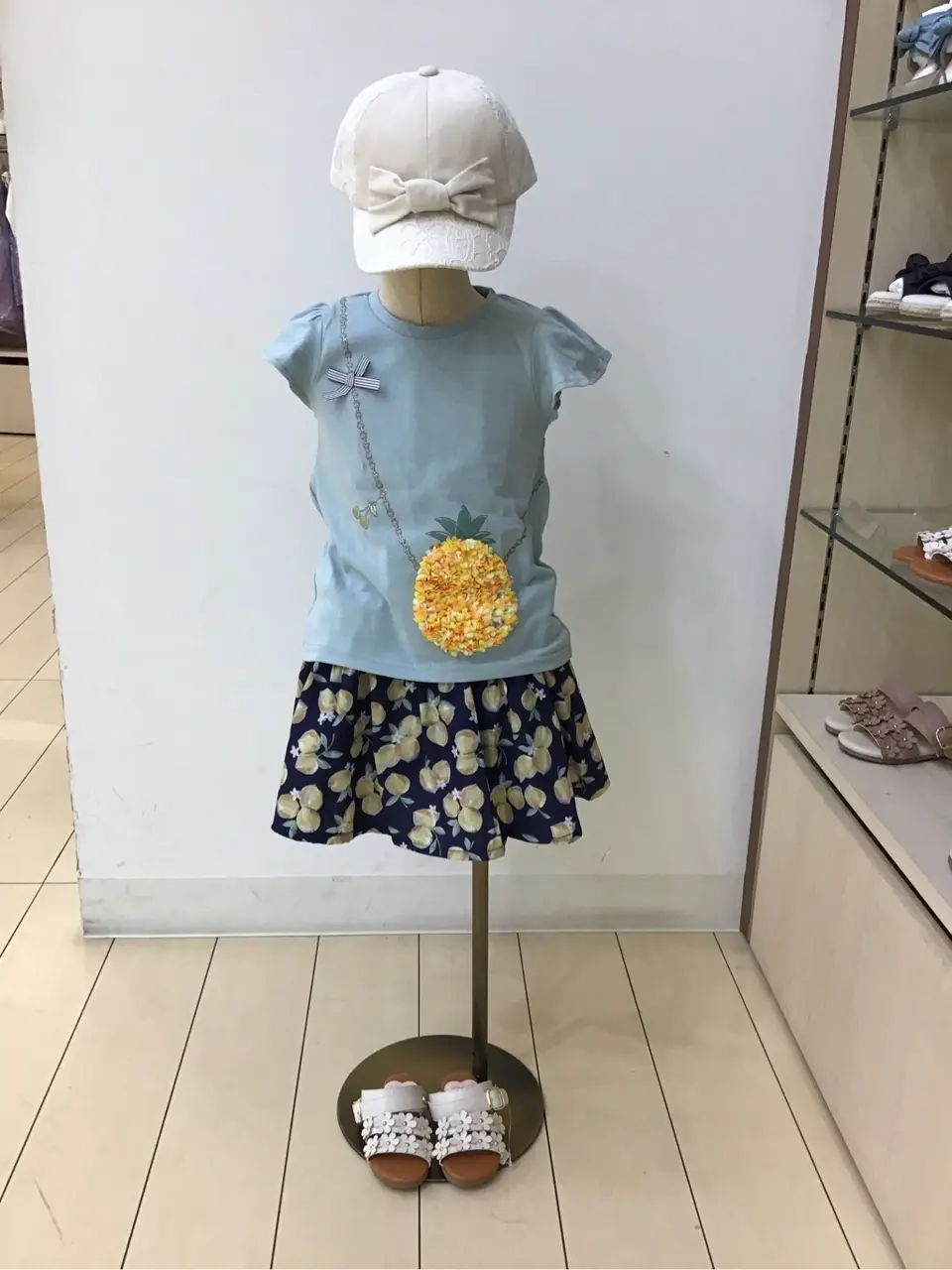  林 コーディネート画像