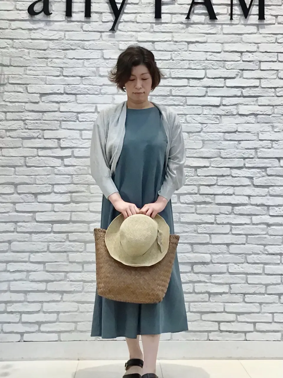  スタッフ コーディネート画像