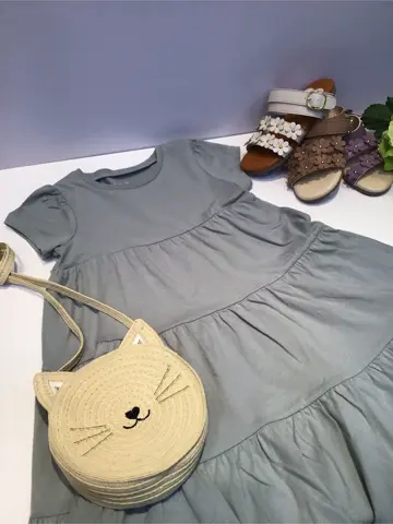 ANY 佐々木 コーディネート画像