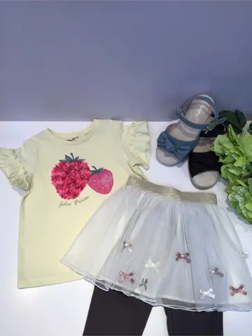 ANY 佐々木 コーディネート画像