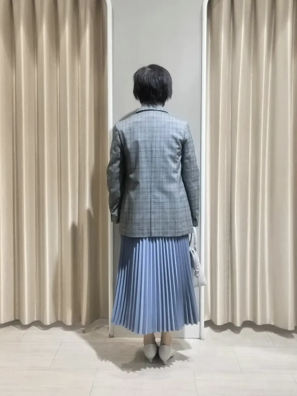 ANY SIS 岡本 コーディネート画像