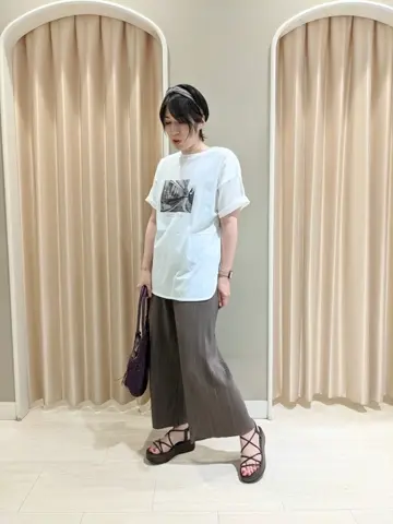 ANY 吉本 コーディネート画像