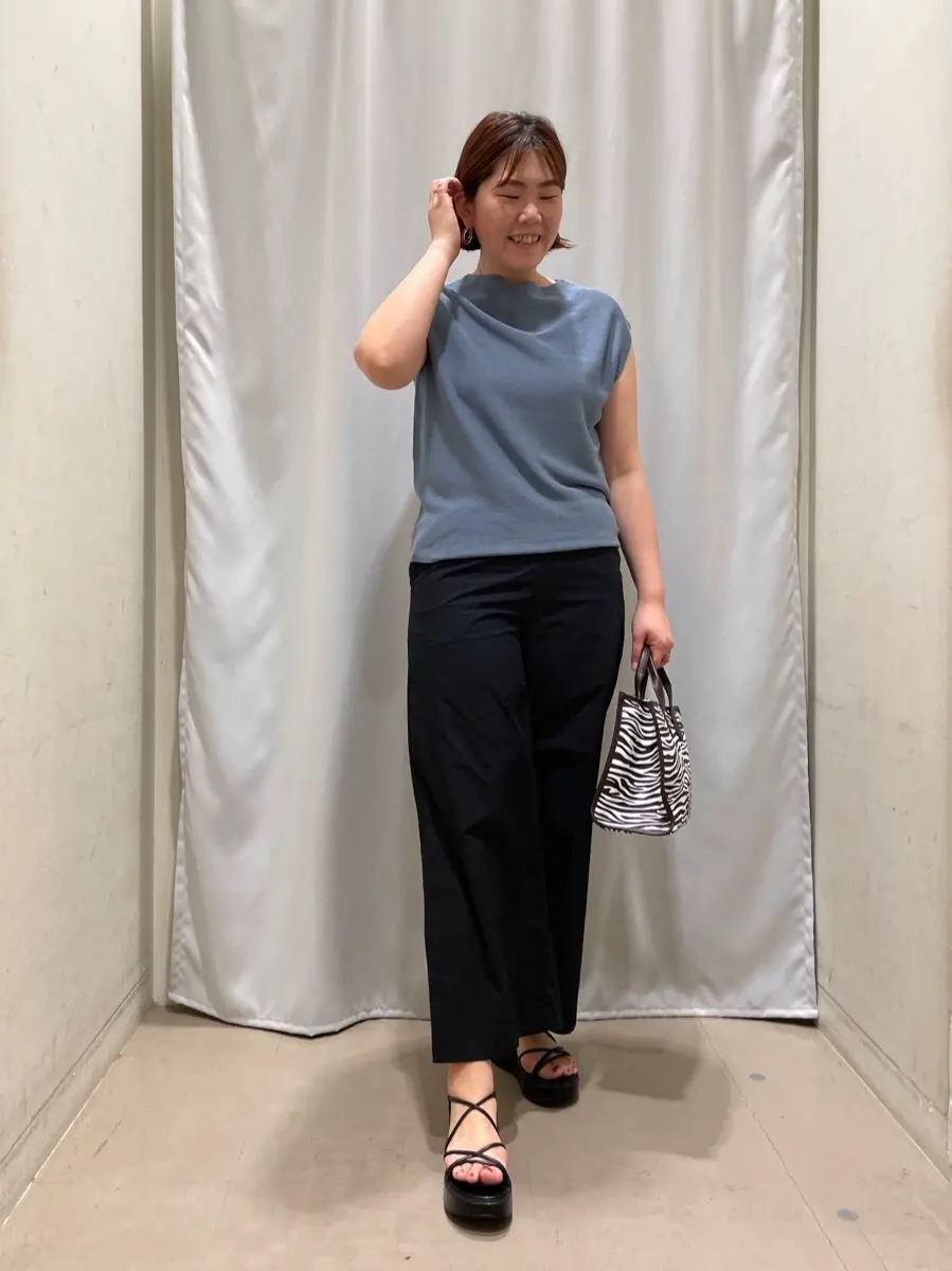 ANY 林 コーディネート画像