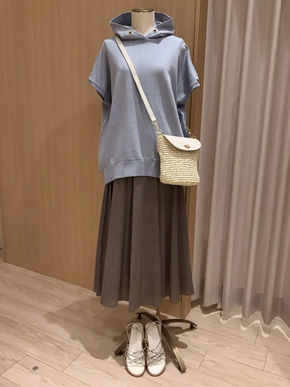 ANY 千葉 コーディネート画像