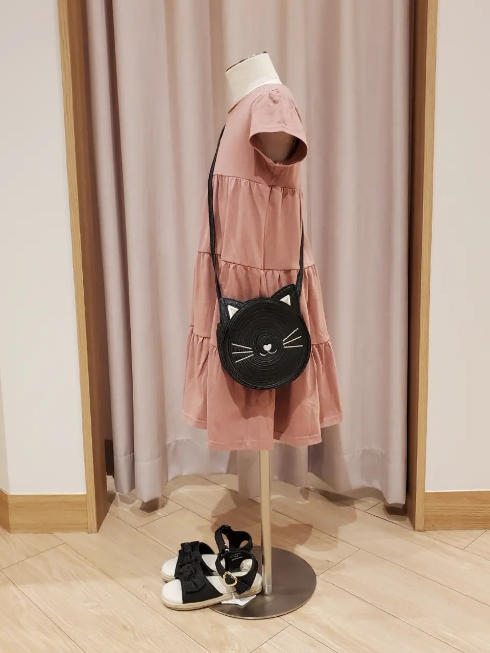 ANY 奥原 コーディネート画像