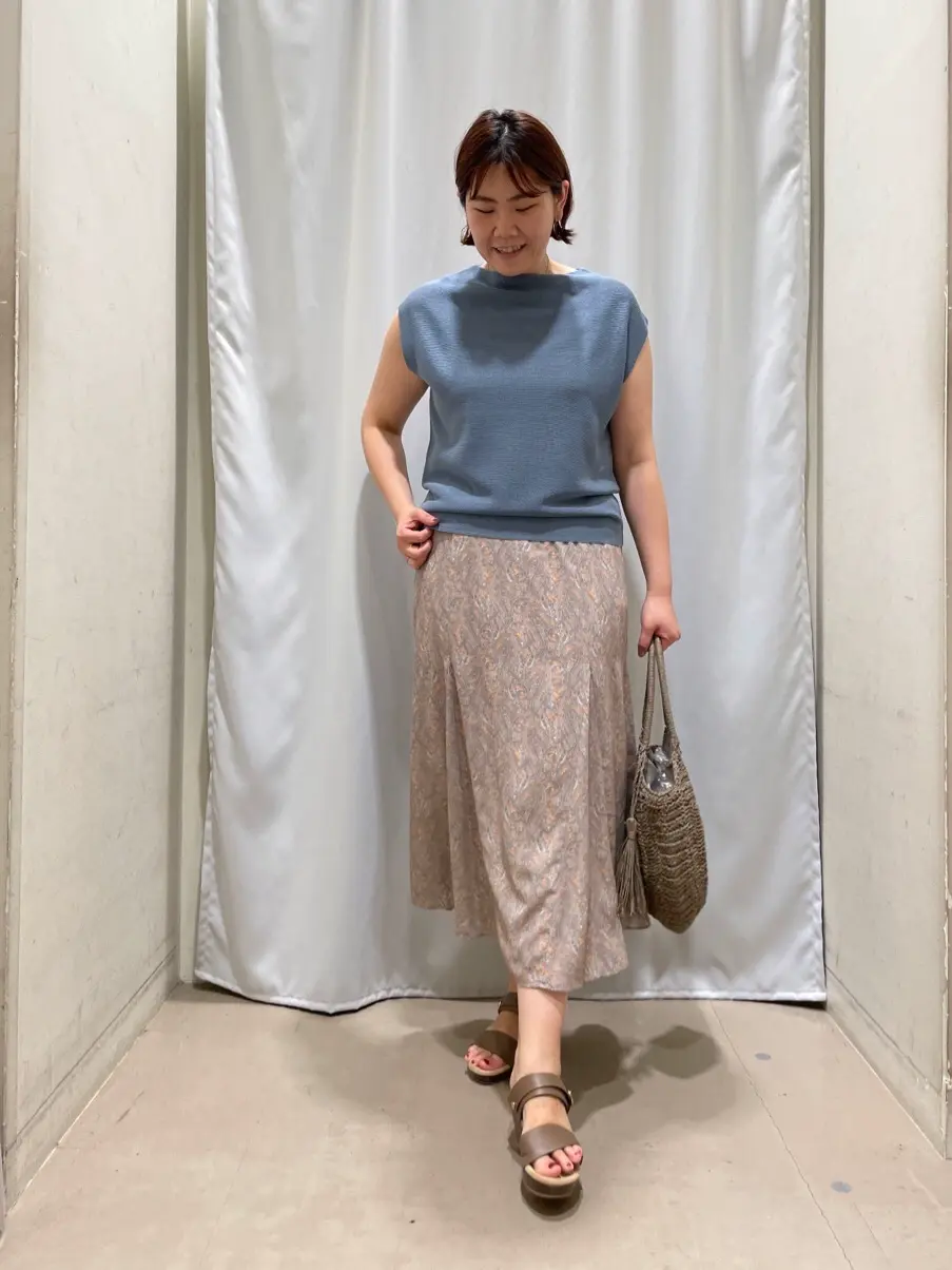 ANY 林 コーディネート画像