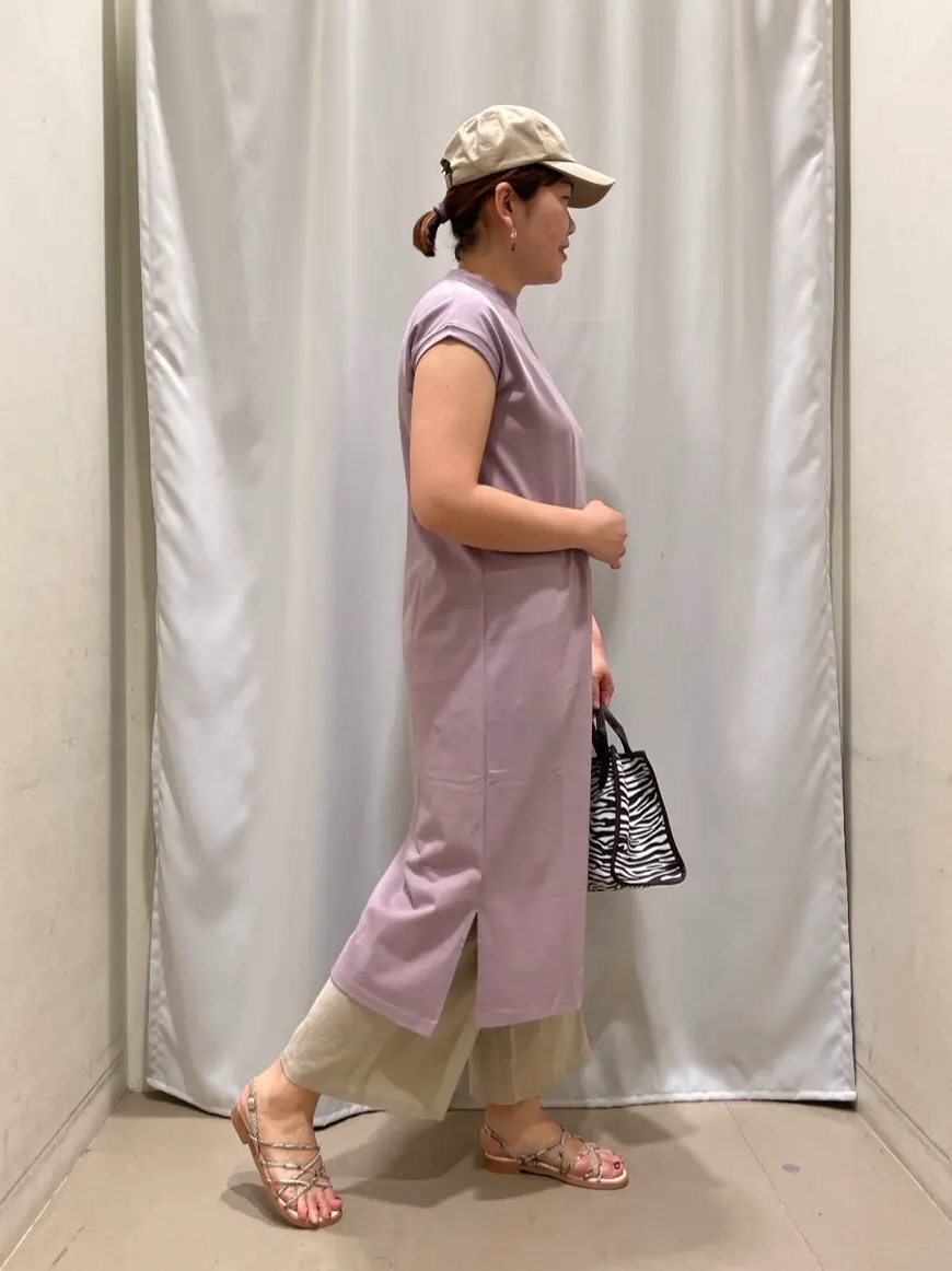 ANY 林 コーディネート画像