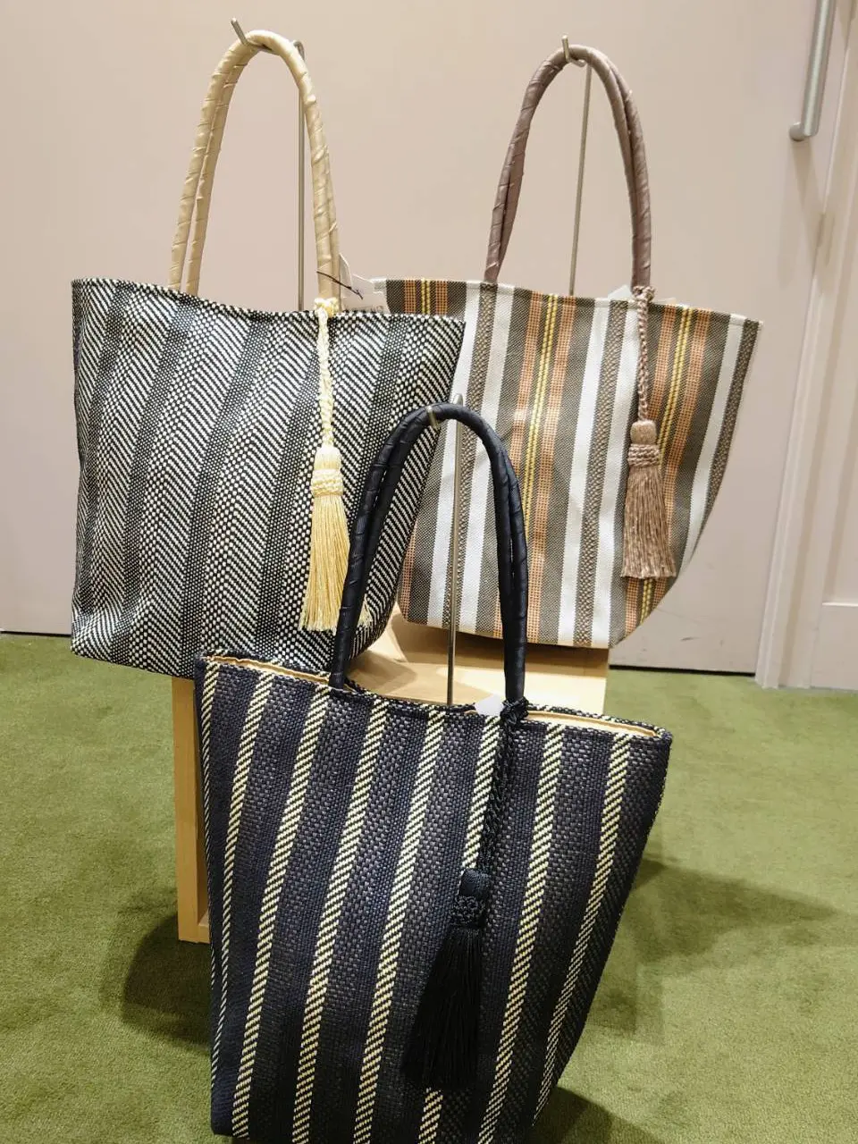 ANY 吉田 コーディネート画像